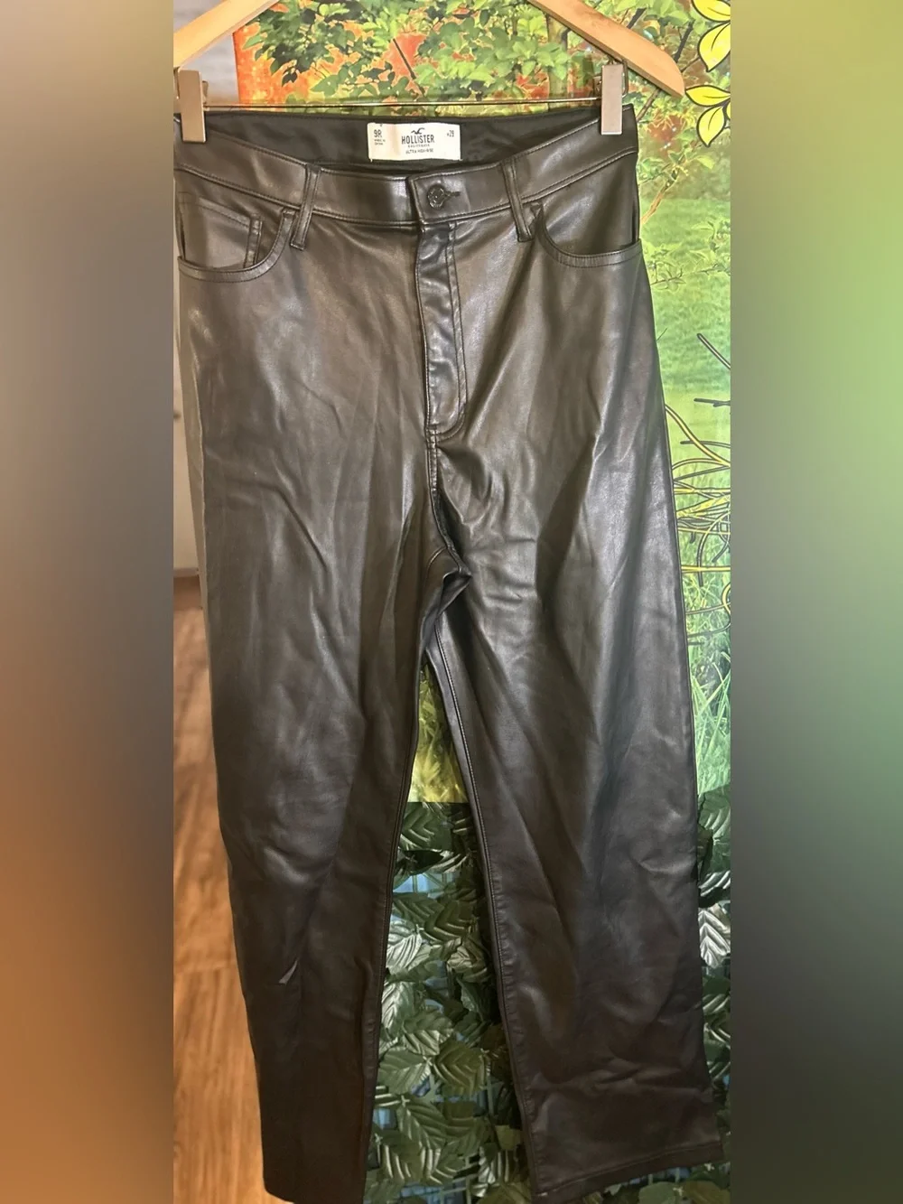 Hollister Black Faux Leather Ultra High-Rise Straight Pants